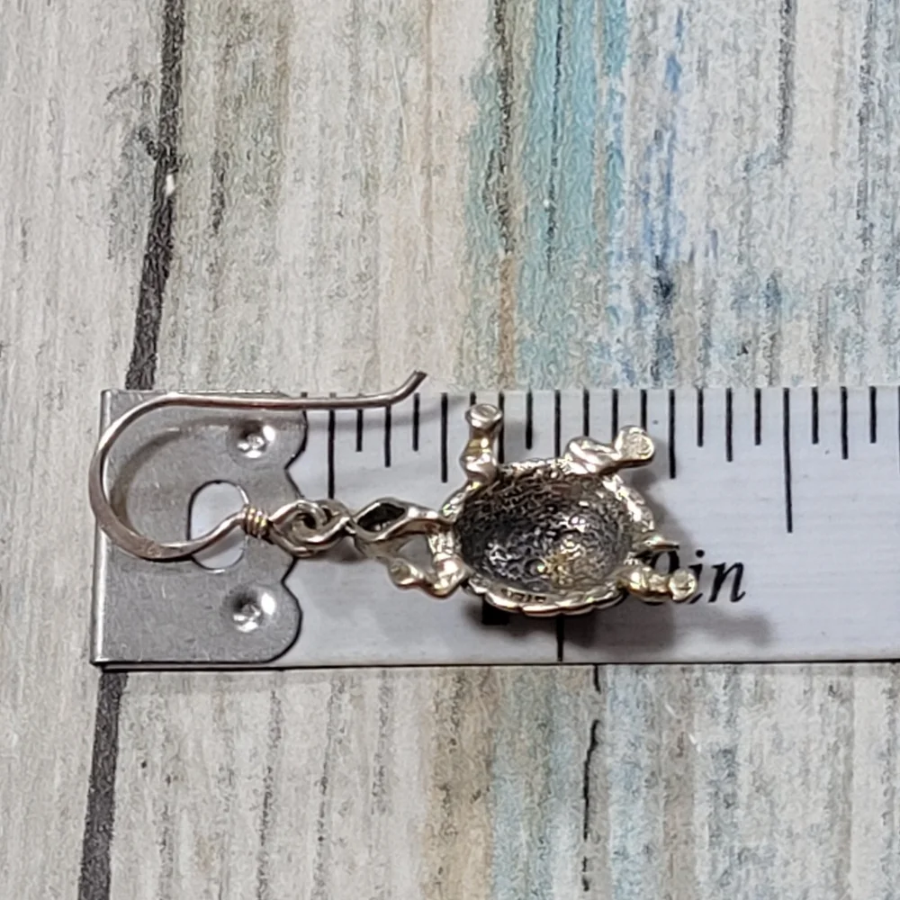 Sterling Turtle Earrings. - Picture 9 of 11